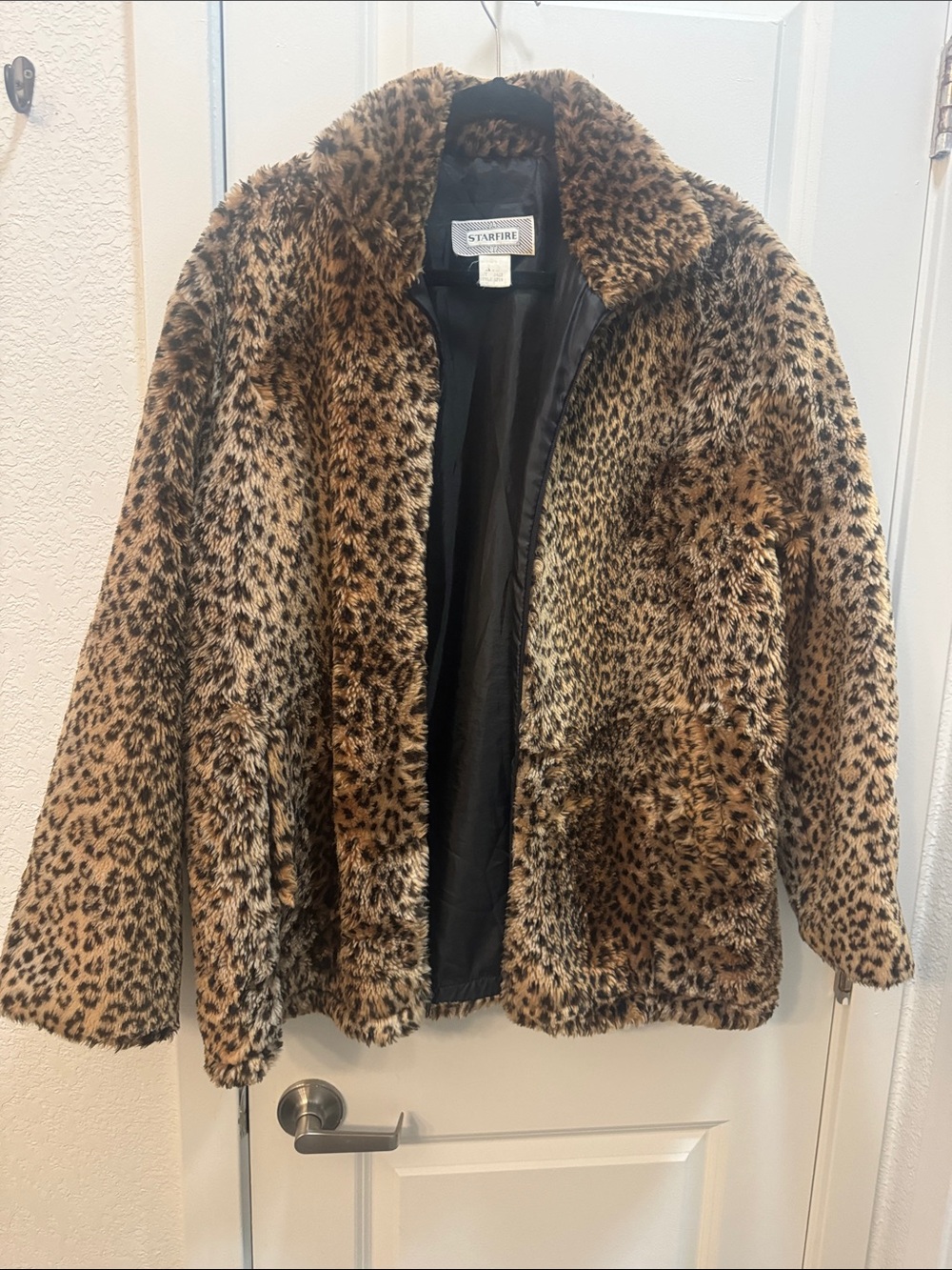 Vintage Leopard Print Faux Fur Jacket -